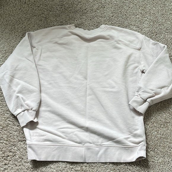 Lululemon Light Pink Oversized Crew - Picture 4 of 6